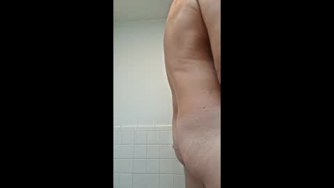 Snapshot of creilly1026 chatting on 04-28-26, 01:04 creilly1026 online show from 04-28-26, 01:04