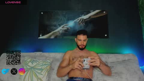 CRHISTIAN online show from 03-06-25, 02:09