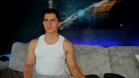 CRHISTIAN online show from 03-09-25, 04:33