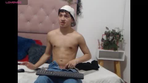 Snapshot of criissfer chatting on 03-02-26, 06:26 criissfer online show from 03-02-26, 06:26