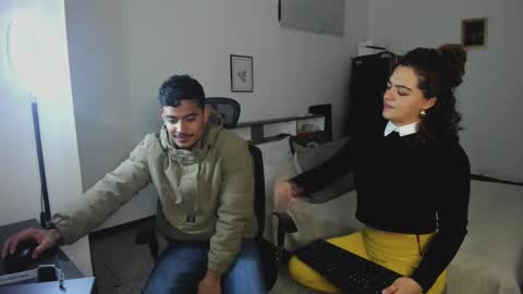 Crimson heart online show from 12-01-24, 11:36