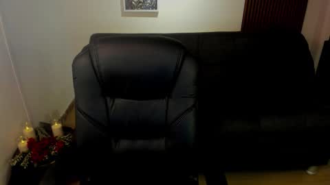 Tatiana  online show from 10-24-25, 03:58