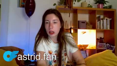 Astrid online show from 09-11-25, 06:30