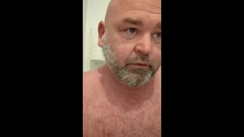 Snapshot of crippy4x4420 chatting on 04-15-26, 11:39 W online show from 04-15-26, 11:39