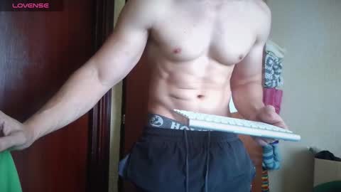 cris2428 online show from 10-06-25, 02:25