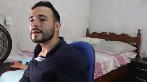 Snapshot of cris_simons chatting on 01-23-25, 12:14 cris_simons online show from 01-23-25, 12:14