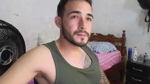 Snapshot of cris_simons chatting on 02-06-25, 04:21 cris_simons online show from 02-06-25, 04:21