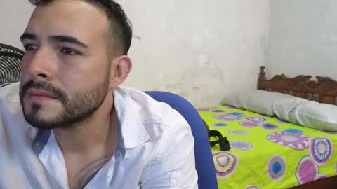 Snapshot of cris_simons chatting on 02-22-25, 12:27 cris_simons online show from 02-22-25, 12:27