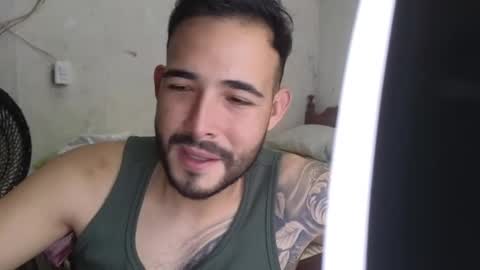 Snapshot of cris_simons chatting on 03-06-25, 12:00 cris_simons online show from 03-06-25, 12:00