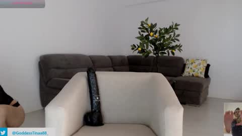 Snapshot of cris_tinne chatting on 06-05-26, 06:52 cris_tinne online show from 06-05-26, 06:52