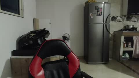 criscamiloo online show from 06-13-26, 07:39
