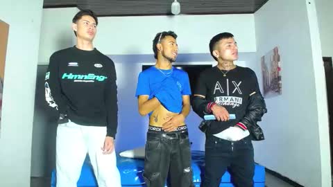 Snapshot of crismens chatting on 10-18-25, 06:52 crismens online show from 10-18-25, 06:52