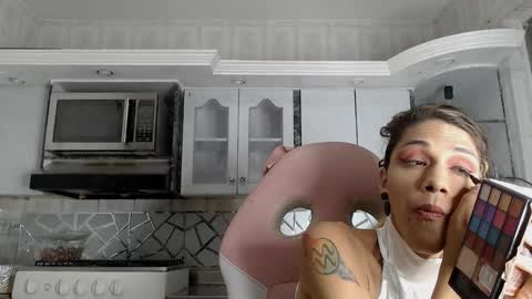 Snapshot of crisozzz chatting on 03-12-26, 07:09 Cristina Onazis online show from 03-12-26, 07:09