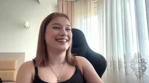 crissymemo online show from 06-15-26, 03:03