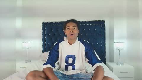 cristal_and_luke online show from 01-09-26, 03:42