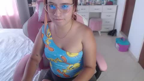 andrea  online show from 09-23-25, 07:39