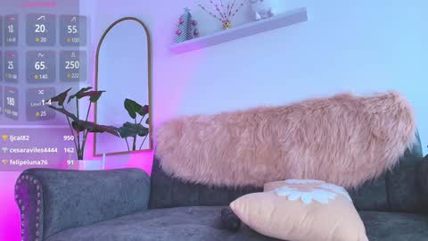 Cristal  online show from 12-18-24, 03:37