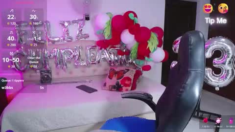 Snapshot of cristal_horny19 chatting on 03-07-26, 11:02 Milena online show from 03-07-26, 11:02