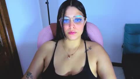 Snapshot of cristal_hot07 chatting on 03-21-26, 01:32 Cristal online show from 03-21-26, 01:32