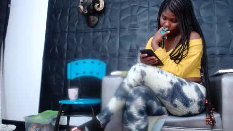 Hanna  online show from 09-29-25, 09:36