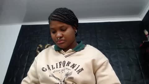 Snapshot of cristal_smith06 chatting on 05-16-26, 11:31 Hanna online show from 05-16-26, 11:31
