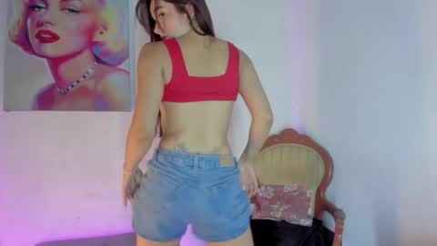 Snapshot of cristal_t2 chatting on 01-31-26, 07:11 cristal_t2 online show from 01-31-26, 07:11