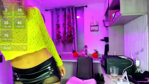 Cristal Ayala online show from 05-08-26, 11:54