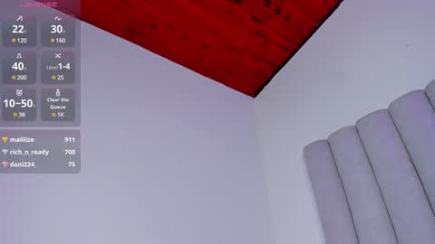 Nicole  Connection time 220pm-910pmCol online show from 01-11-25, 01:59