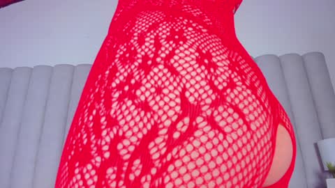 Nicole  Connection time 220pm-910pmCol online show from 02-05-25, 11:06