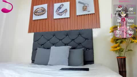 Snapshot of cristale69 chatting on 10-21-25, 02:34 cristale69 online show from 10-21-25, 02:34