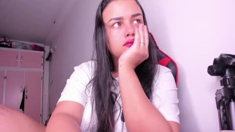 CRISTAL SADIK online show from 09-30-25, 09:03