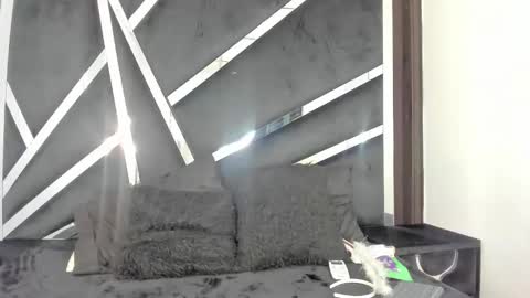 cristalxht online show from 05-02-26, 08:47
