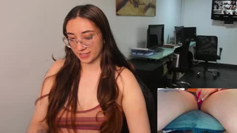 you can call me your sweettie assistant   online show from 01-16-25, 06:27
