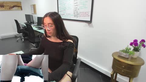 you can call me your sweettie assistant   online show from 03-01-25, 03:38
