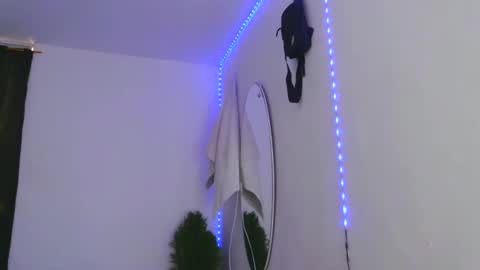 cristiamlol online show from 10-13-25, 02:28