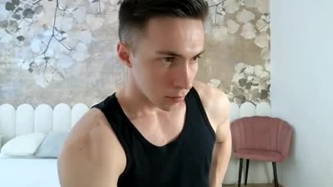 Snapshot of cristianovilla chatting on 04-30-26, 12:00 CristianoHailey online show from 04-30-26, 12:00