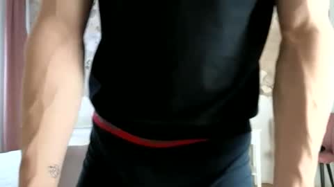 Snapshot of cristianovilla chatting on 05-07-26, 08:31 CristianoHailey online show from 05-07-26, 08:31