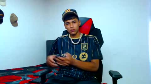 cristian online show from 04-18-26, 03:16