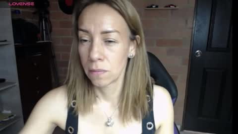 cristina online show from 05-06-26, 01:38