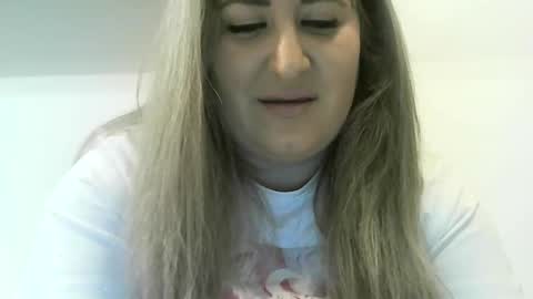 Snapshot of cristina20021991 chatting on 12-16-24, 08:26 cristina20021991 online show from 12-16-24, 08:26