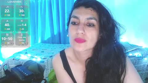 Cristina online show from 01-31-25, 03:20