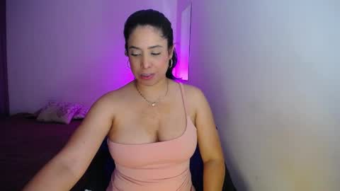Snapshot of cristina_ford chatting on 04-09-26, 04:01 Cristina online show from 04-09-26, 04:01