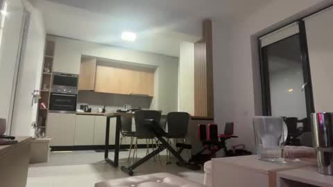 Snapshot of cristinabrunete chatting on 11-21-25, 07:23 cristinabrunete online show from 11-21-25, 07:23