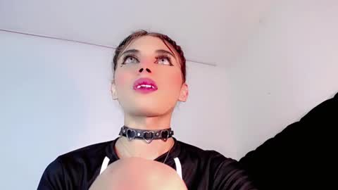 Cristinadollsex online show from 01-25-25, 07:49