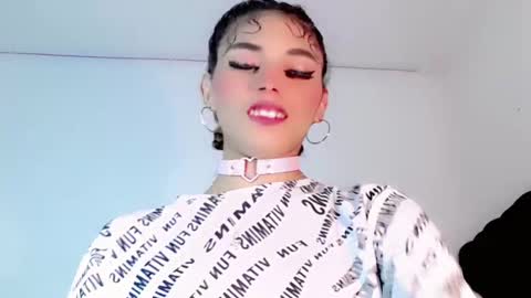 Cristinadollsex online show from 02-11-25, 11:01