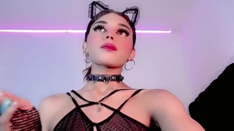 Cristinadollsex online show from 03-11-25, 12:11