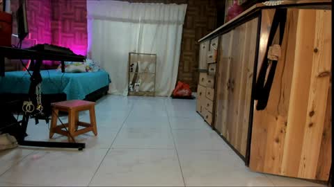 Snapshot of cristinavanegas chatting on 04-07-26, 08:42 Julieta online show from 04-07-26, 08:42