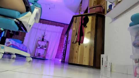 Snapshot of cristinavanegas chatting on 05-06-26, 11:21 Julieta online show from 05-06-26, 11:21