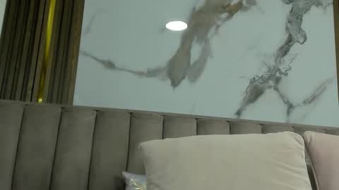Snapshot of cristinsexy_ chatting on 09-13-25, 10:48 Cristina online show from 09-13-25, 10:48