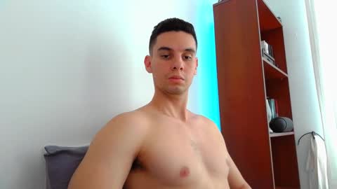 Tell me God  independent model show your respect at all times online show from 02-20-25, 05:29